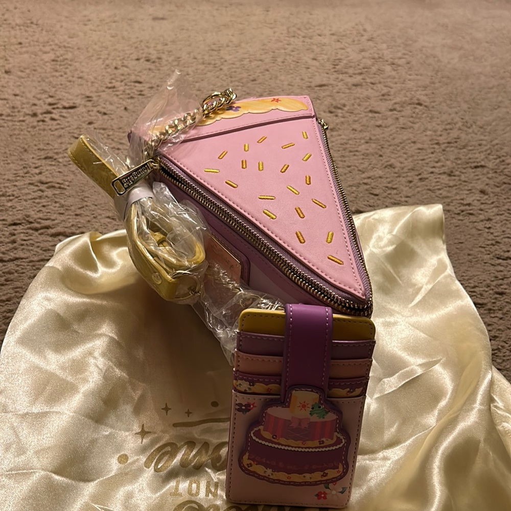 New with tags Rapunzel loungefly purse with card wallet